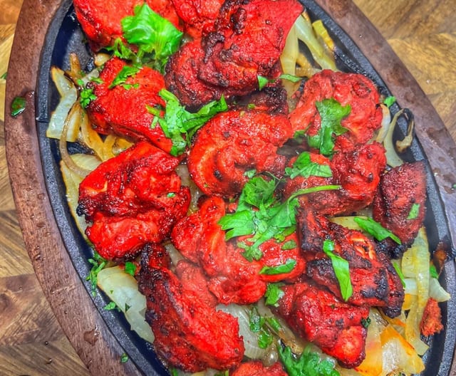Chicken Tikka (6Pcs).